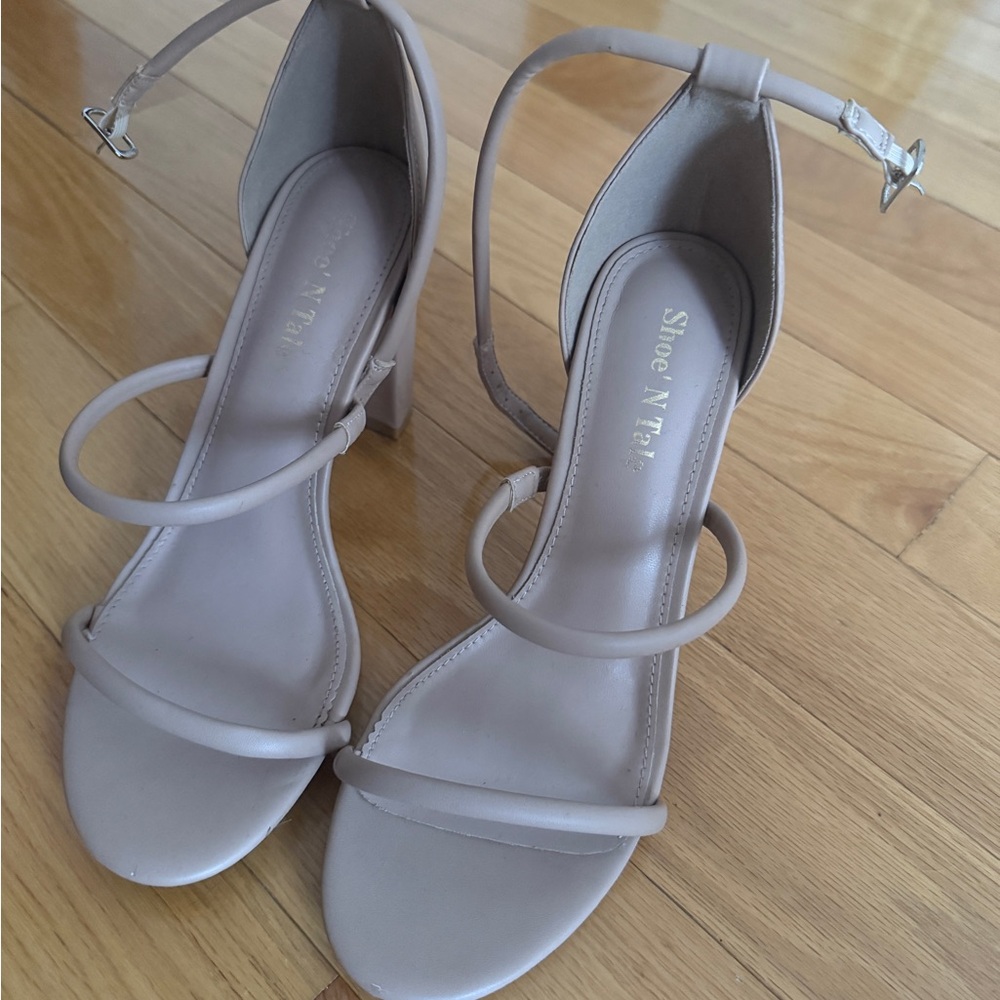 Tan Nude Strappy Heels Size 9